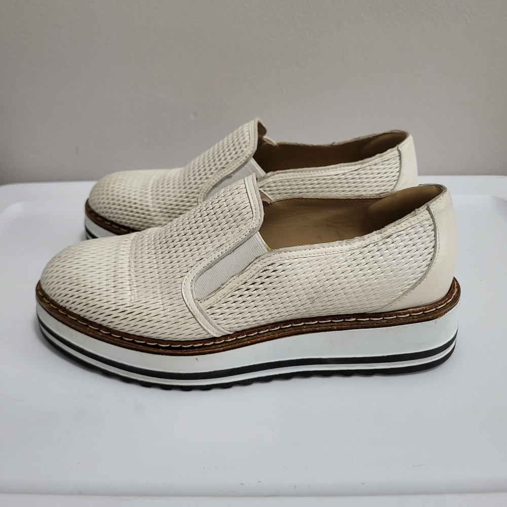 Summit White Mountain Braxton Platform Slip on Leather Lattice Sneakers Size 38